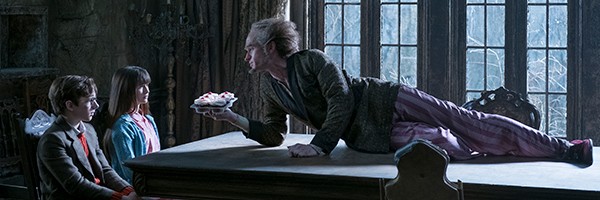 a-series-of-unfortunate-events-neil-patrick-harris-slice-600x200